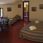 Isabella 3*