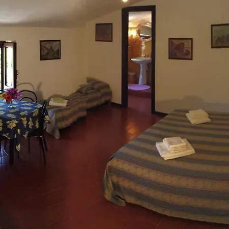 Isabella 3*