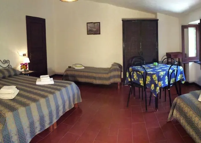 Alojamento de Acomodação e Pequeno-almoço Isabella 3*