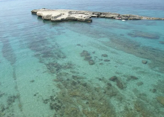 Isabella לינה וארוחת בוקר 3*