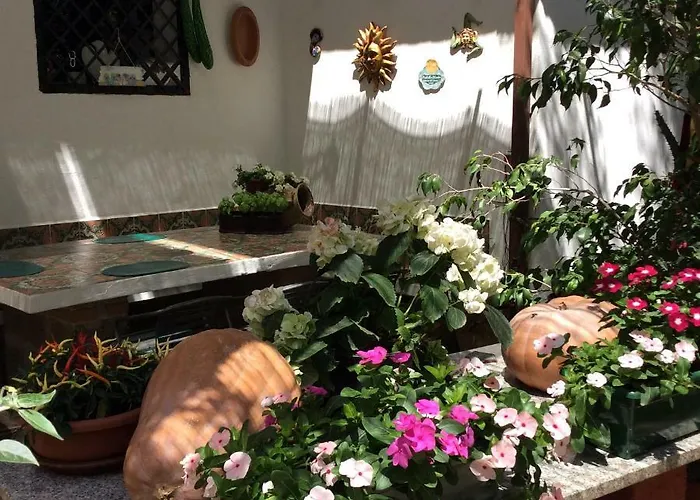 לינה וארוחת בוקר Isabella