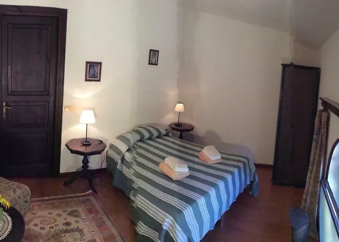 לינה וארוחת בוקר Isabella