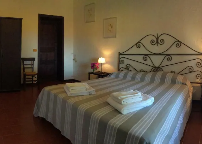 לינה וארוחת בוקר Isabella